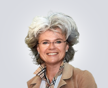 Mag. (FH) Hannelore Hirtenlehner-Obfrau des Vereins
