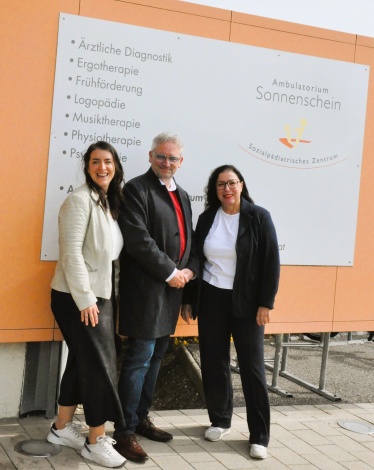 N&Ouml; Kinder- und Jugendanw&auml;ltin zu Besuch im Ambulatorium Sonnenschein-