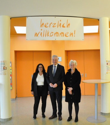 Besuch von LR Anton Kasser-